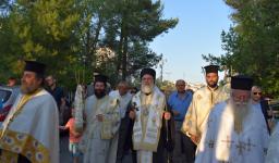 Λιτανεία το εσπέρας του Αγίου Πνεύματος στο Καματερό