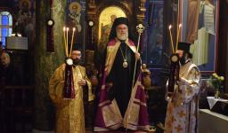 Θεία Λειτουργία στην Αγ. Τριάδα Κηφισιάς