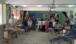 Συνεργασία ενορίας Αγ. Τρύφωνος με το 4ο Δημοτικό Σχολείο Καματερού Συνεργασία ενορίας Αγ. Τρύφωνος με το 4ο Δημοτικό Σχολείο Καματερού