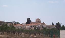 Από την εκδρομή της Παναγίας Παλατιανής στη Σαλαμίνα Από την εκδρομή της Παναγίας Παλατιανής στη Σαλαμίνα