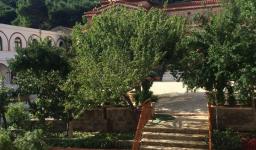 Απογευματινή εκδρομή Αγ. Βαρβάρας Ιλίου στη Μονή Ντάρδιζας Απογευματινή εκδρομή Αγ. Βαρβάρας Ιλίου στη Μονή Ντάρδιζας