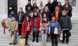 Και φέτος τα κάλαντα στον επίσκοπο από τα παιδιά του Αγ. Δημητρίου Πετρ. Και φέτος τα κάλαντα στον επίσκοπο από τα παιδιά του Αγ. Δημητρίου Πετρ.