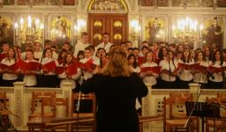 «Ελλήνων κάλαντα και ύμνοι» από το Μουσικό σχολείο «Ελλήνων κάλαντα και ύμνοι» από το Μουσικό σχολείο