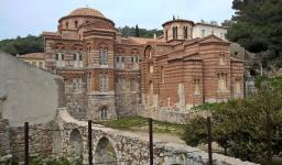 Εκδρομή του ιατρικού και νοσηλευτικού προσωπικού του Ογκολογικού Νοσοκομείου στον Όσιο Λουκά Εκδρομή του ιατρικού και νοσηλευτικού προσωπικού του Ογκολογικού Νοσοκομείου στον Όσιο Λουκά