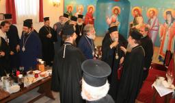 Εορτασμός και ευχές στον Μητροπολίτη Ιλίου Εορτασμός και ευχές στον Μητροπολίτη Ιλίου