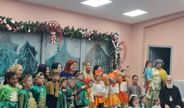 Χριστουγεννιάτικη εορτή στο 12ο Νηπιαγωγείο Καματερού  