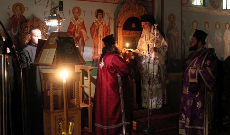 Θεία Λειτουργία προηγιασμένων στην Αγία Παρασκευή Αχαρνών