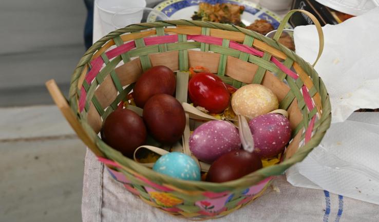 Τρισάγιο Κυριακής του Θωμά στο Κοιμητήριο Αχαρνών