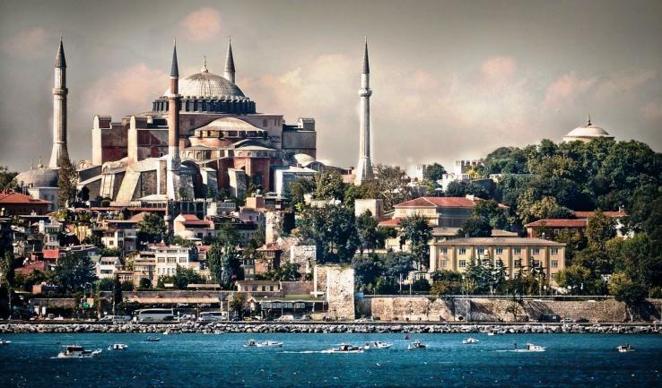 Εκδρομή του Αγ. Διονυσίου Ιλίου στην Κωνσταντινούπολη
